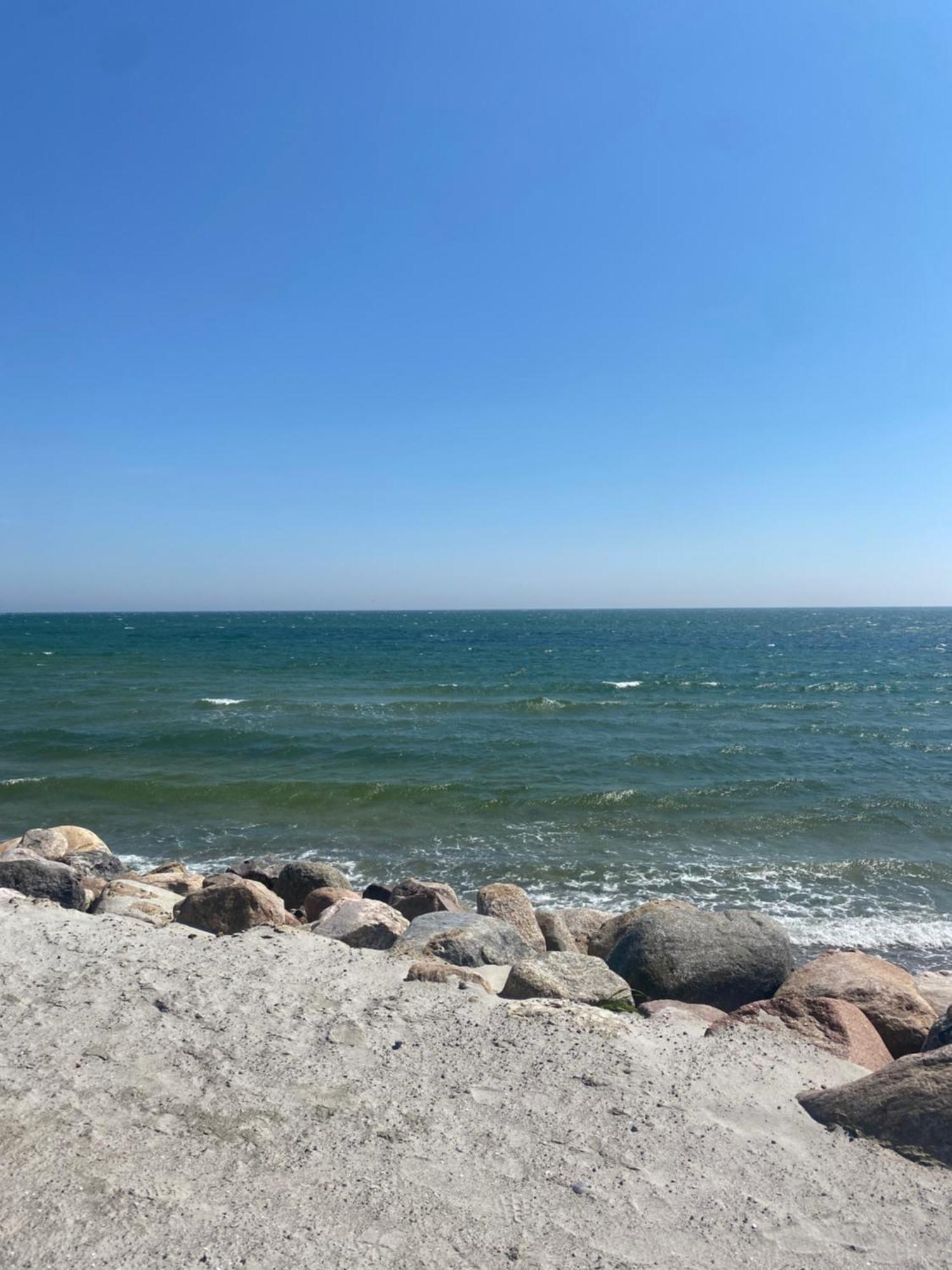 Wohnwagen Auf Dem Wulfenerhals Ca 150M Bis Zum Meer Фемарн Екстер'єр фото