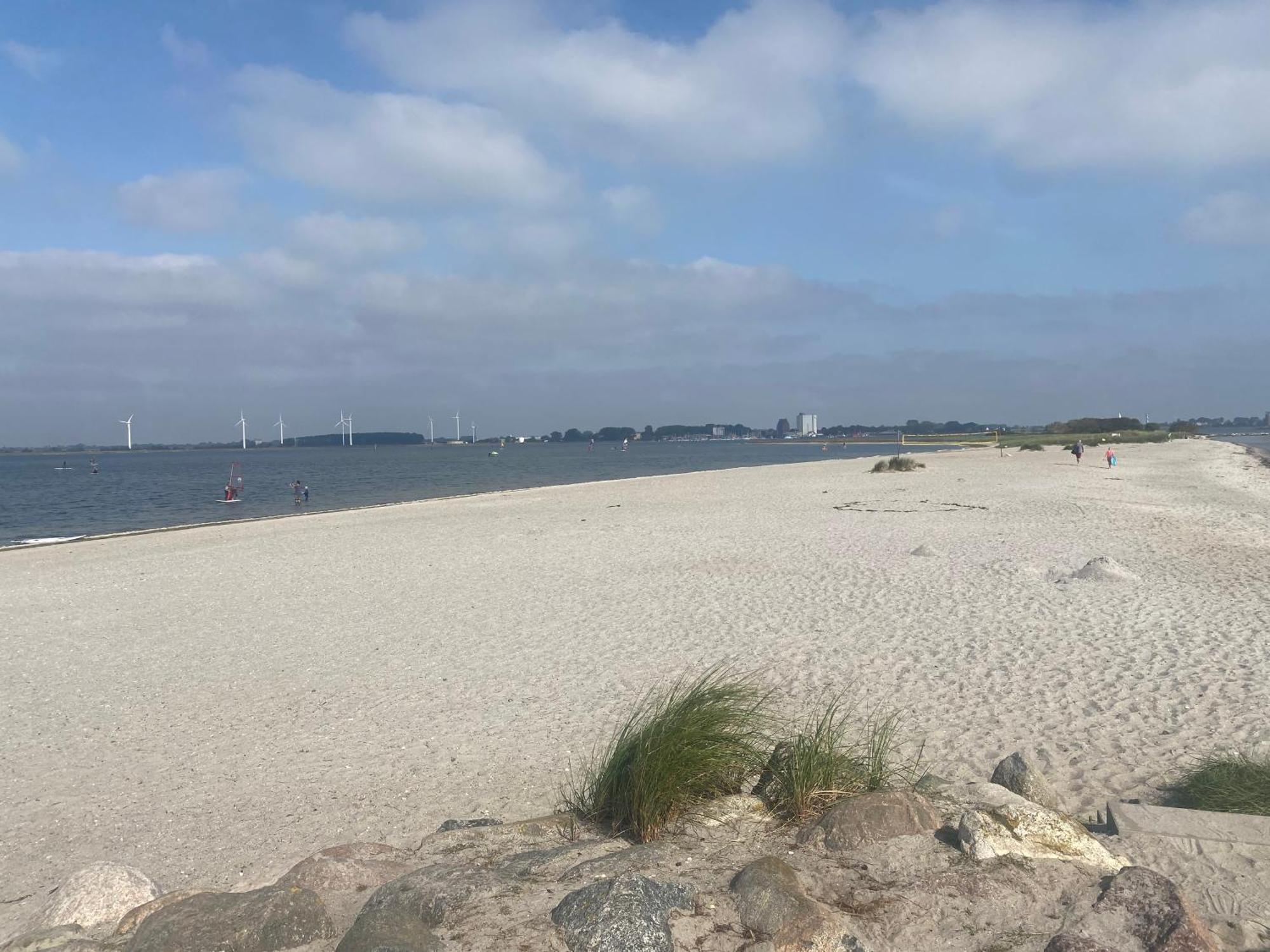 Wohnwagen Auf Dem Wulfenerhals Ca 150M Bis Zum Meer Фемарн Екстер'єр фото